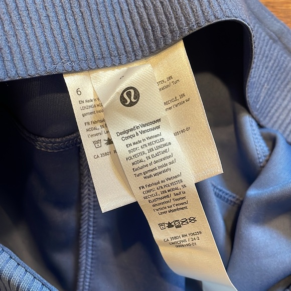 NWT lululemon ribbed softstreme high-rise short 2” oasis blue size 6 - Picture 7 of 7